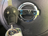 【キーレス】少し離れた場所からでもボタン一つでドアの開錠・施錠ができるのでとっても便利!ドアの鍵穴周りに傷をつけることもありません♪