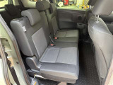 ゆとりある広々とした車内空間は、ドライブを始め買い物やレジャーなど、幅広く活躍します。一人でもみんなとでもお出かけを楽しみましょう!