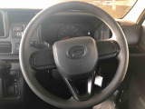 運転中も見やすいメーター。
