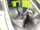 運転席シート廻りは使用感も少なく、良好な状態となっています。丁寧に使われていたことがよくわかりますね。