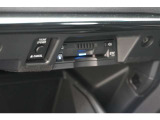 【ETC】 ETCを装備していれば、暑い日や寒い日、雨の日も窓を開ける必要がないので快適ドライブが楽しめます。