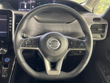 【ステアリングスイッチ】運転中、前方から目線をそらすことなく、オーディオ等の操作が可能な便利機能!安心&快適なドライブを演出してくれます♪