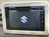 【メーカー純正ナビ】インテリアに溶け込むスタイリッシュな「専用設計」メーカーナビを装備♪視認性や操作性など基本性能にも優れ、より上質なカーライフをお楽しみいただけます。