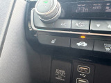 【シートヒーター】運転席と助手席にはシートヒーターが装備されています!寒い日も安心です◎