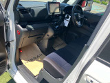 ご納車前にスタッフが入念に清掃し気持ちよく乗り出せるように致します。
