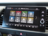 ホンダ純正コネクトナビ搭載車両♪♪♪ナビはルート案内はもちろん、Bluetooth接続にも対応していますので、スマホの中の音楽を手軽に楽しむこともできます♪♪