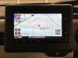 ナビゲーションはインターナビ対応のGathers純正メモリーナビを搭載しています。Bluetoothオーディオ機能がありますので、スマートフォンなどの音楽も再生できます。