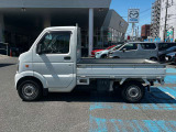 太陽光や街頭、対向車のライトによってボディーカラーの見え方が変わるのもマツダ車の魅力です。