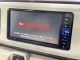 【純正ナビ】人気の純正ナビを装備。オーディオ機能も充実しており、Bluetooth接続すればお持ちのスマホやMP3プレイヤーの音楽を再生可能!毎日の運転がさらに楽しくなります!!