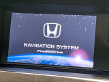 【メーカー純正ナビ】インテリアに溶け込むスタイリッシュな「専用設計」メーカーナビを装備♪視認性や操作性など基本性能にも優れ、より上質なカーライフをお楽しみいただけます。