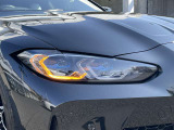 また、BMW正規認定中古車は、エマージェンシーサービスが自動付帯。24時間365日、皆様のカーライフをサポート致します。確かな安心のうえで、「駆けぬける歓び」をご堪能ください。
