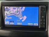 いまや必須装備「ナビゲーション」搭載!知らない場所にスイスイッとドライブ。もう、これなしではハンドルを握れませんね!でも運転中の操作は危険ですのでご注意ですね☆