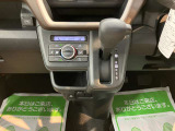 ご納車前に納車点検(法定12ヶ月点検相当)を実施し、基本性能に関わる機能や状態を徹底的に点検します。