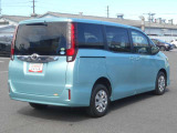 展示されているお車は全台1年間のトヨタロングラン保証が付いて参ります。最長3年間の保証をお付けすることも可能ですので、どのエリアに住むお客様でも安心して保証をお受けすることができます!