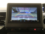 バックカメラが付いているので後方確認が非常にしやすいです。今や運転初心者も熟練者も必須装備!ついていて損はないですね♪