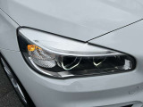 また、BMW正規認定中古車は、エマージェンシーサービスが自動付帯。24時間365日、皆様のカーライフをサポート致します。確かな安心のうえで、「駆けぬける歓び」をご堪能ください。