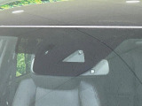 【i-ACTIVESENSE】走行中に前方の車両等を認識し、衝突しそうな時は警報とブレーキで衝突回避と被害軽減をアシスト。より安全にドライブをお楽しみいただけます。