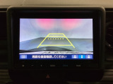 バックでの車庫入れも安心です! リアカメラが付いているバックモニター付のナビを装備しております。操作線もついており距離感も画面から確認できます。