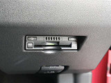 ETC車載器付きです。高速道路の料金所もスムーズに通過できます。