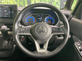 【純正革巻きステアリング】上質な革を使用することで、手にしっかり馴染みとても運転しやすいハンドルです♪