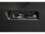 ■ETC■ 今や必需品のETC付き!高速道路料金所で小銭の出し入れをする必要もなくスムーズに通過できます。ETC搭載車しか通過できないスマートICも利用可能で、高速道路利用の幅が広がりますよ!