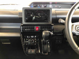 温度を設定すれば、自動で車内の温度管理をしてくれる優れものです♪ATミッションで運転楽々