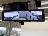 スマートルームミラー★車両後方のカメラ映像をミラー面に移して、いつでもクリアな後方視界を確保します♪