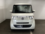 フロントマスクは個性もいっぱい! 人気の車です。
