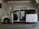 使い易い両側電動スライドドア◎