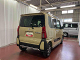 両側スライドドアなので、狭い駐車場や壁際でも安心!