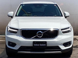 XC40 B4 モメンタム 