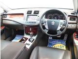 リバーサイドは安心も販売します!お車に乗られるお客様の安心と安全を乗せて車の販売を行っていきます。