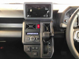 温度を設定すれば、自動で車内の温度管理をしてくれる優れものです♪ATミッションで運転楽々