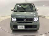お客様に安全で快適なカーライフをお送りいただくために、中古車にも高いレベルの品質基準を設け、その基準に従って、全ての中古車について納車前整備を実施しています。
