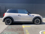 岐阜・大垣にて在庫車を共有しております。また、東濃エリアには「MINI 多治見」もございますので、お気に入りのMINIが見つかりましたらご連絡ください★近くの店舗でご案内も可能です♪