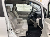 運転席シートです。