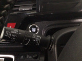 車が大好きなスタッフが心をこめて接客いたします。お客様一人一人のお車に対する思いや気持ちをうかがい、充実した時間が過ごせるよう努めます。