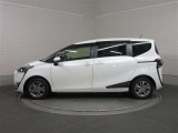選ぶならトヨタの安心U-Car・トヨタ認定中古車。※ボディカラー及び内装色は、画像の色と実際の色が異なって見える場合がございます。