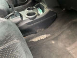 中古車のコンディションはそれぞれです、販売は原則として実車を見てからとさせていただいております。是非一度お越しくださいませ☆