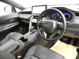見通しのよいすっきりとした視界で、誰でも運転しやすいです。運転のしやすさは疲れにくさにも繋がりますよ♪
