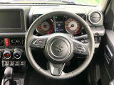 【純正革巻きステアリング】上質な革を使用することで、手にしっかり馴染みとても運転しやすいハンドルです♪