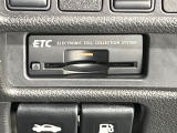 【ETC】高速道路の料金所をストレスなく通過!話題のスポットやサービスエリアに多い「スマートIC」利用時は必須のアイテムです。当店でセットアップを実施、ご納車当日からすぐにご利用いただけます!