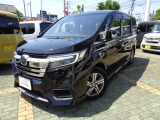 シャープなデザインで車本来のカッコよさがあるステップワゴンスパーダの入庫です。