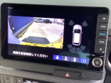 バックカメラも装備しております。車庫入れの苦手なお客様、もうご心配いりません。バックカメラがあれば、ぶつける心配無し?!重宝します!!