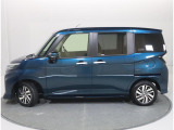 後席両側電動スライドドア☆ 小さなお子様の乗り降りも気楽に行えます。荷物で手一杯の際も、ボタンでドアの開閉ができる上、開口部も広いため大きな物でも一人で積込みが行いやすいです!