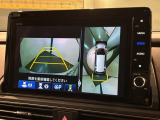 全方位モニターがついています! 車の周囲を360&deg;安全確認できるので、普段の駐車はもちろんの事、縦列駐車や幅寄せの際にも活躍してくれますよ。