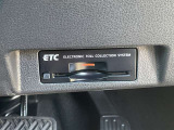 ETC付き!高速道路料金所で小銭の出し入れをする必要もなくスムーズに通過でき ETC搭載車しか通過できないスマートインターも利用可能で、高速道路利用の幅が広がりますよ!