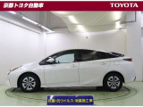 車線はみ出し防止警告【レーンアシスト】、衝突予防および衝突安全システム【PCS】で安心を。障害物や歩行者などを検知、警告してくれる【クリアランスソナー】がトラブルを未然に防ぐサポートをしてくれます。