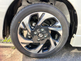 展示車上がりの車両から下取り車両まで豊富に在庫を取り揃えています!