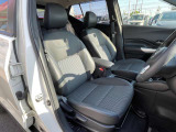 お車の販売と共に、自動車保険もご紹介しております。 弊社取り扱い会社と同じであれば日産独自のサービスもあります。